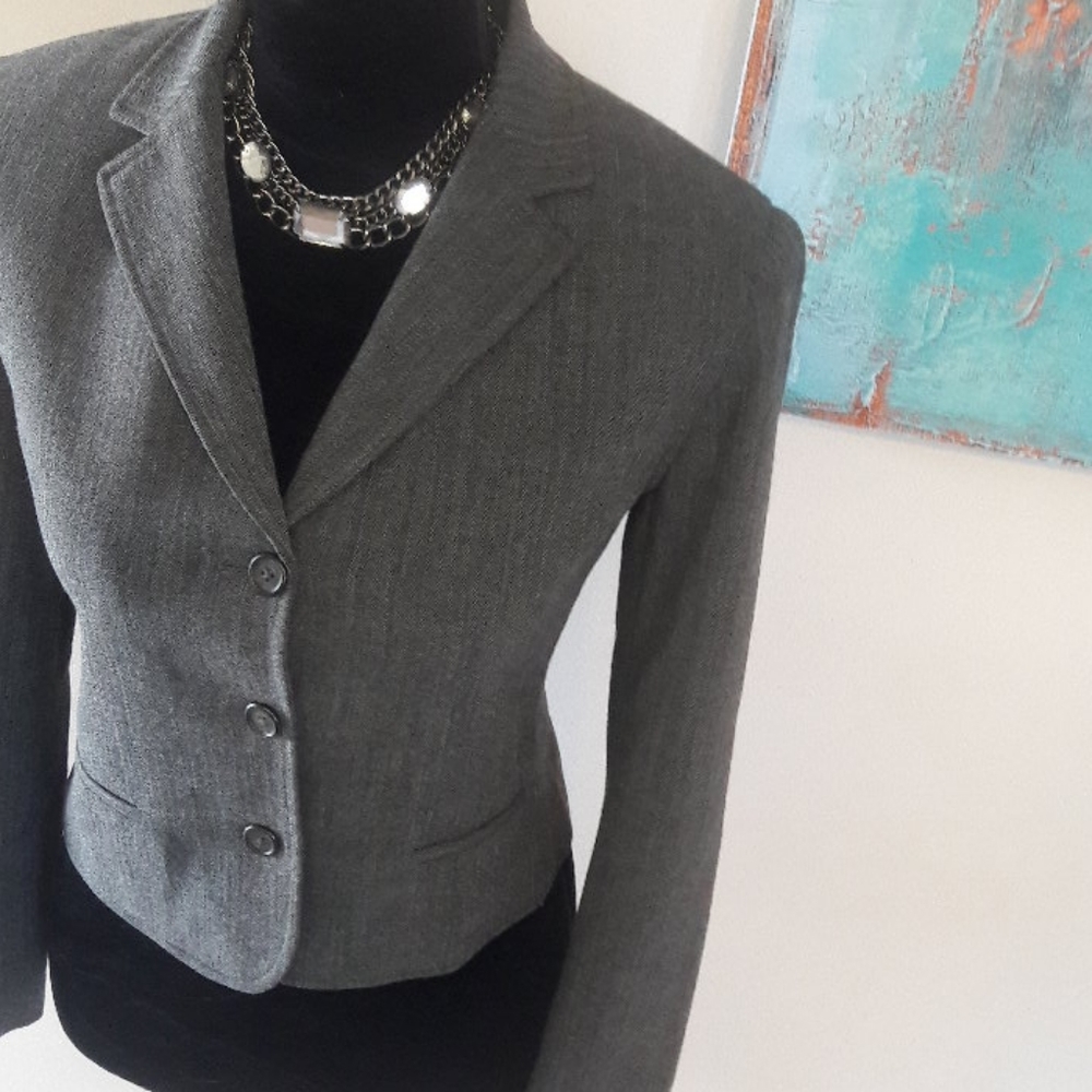 Lauren Ralph Lauren/ Grey/ Cropped Blazer - Picture 4 of 8